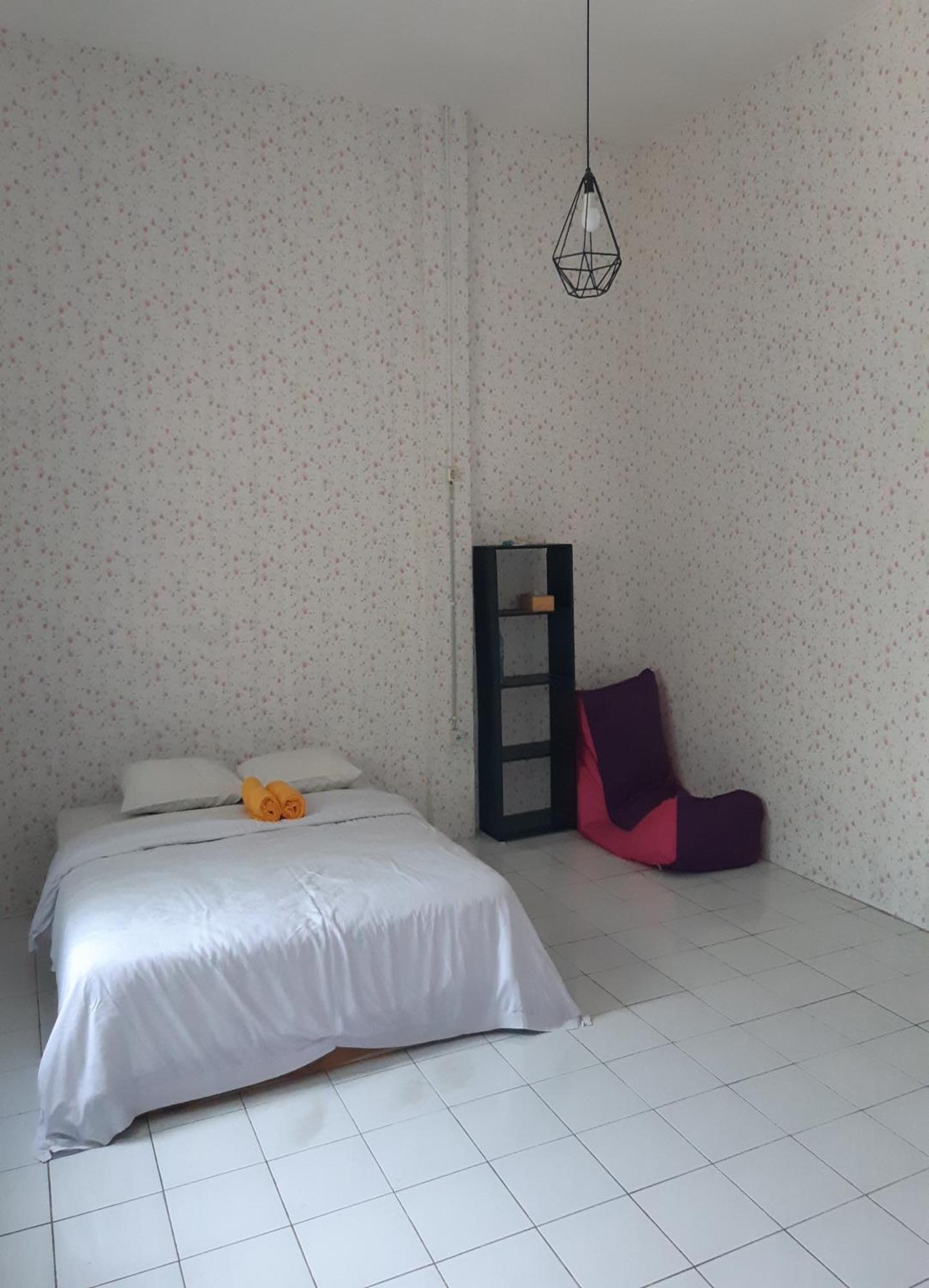 Ndalem Diajeng Apartment Yogyakarta Room photo