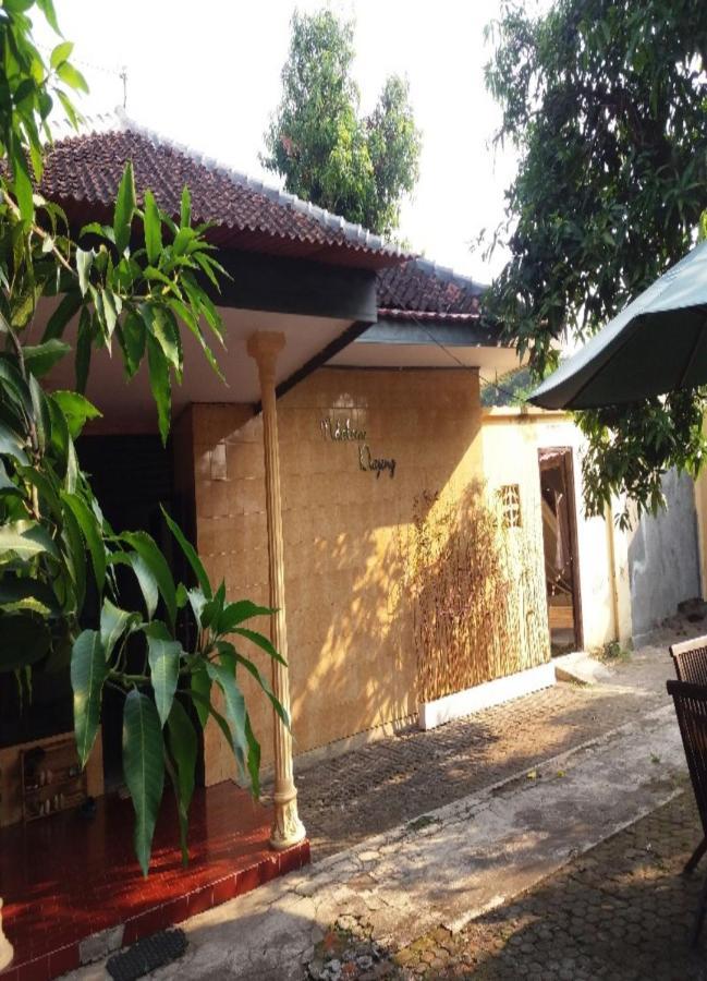 Ndalem Diajeng Apartment Yogyakarta Exterior photo